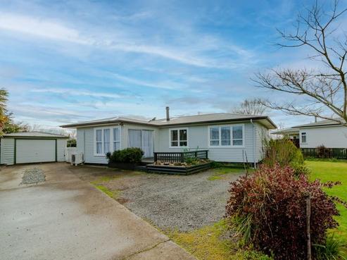 37 Francis Drake Street, Waipukurau and Surrounds