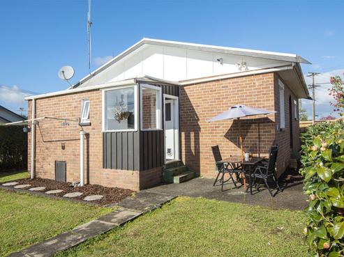 76 Kamo Road, Kensington