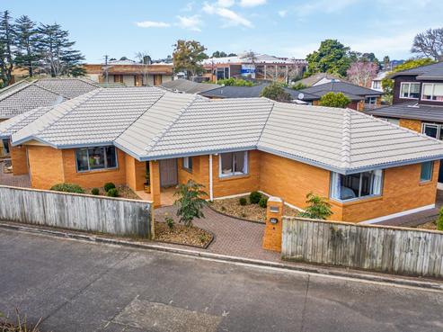 4 Benville Place, Royal Oak