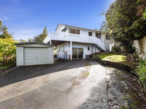 8 Skyla Place, Massey