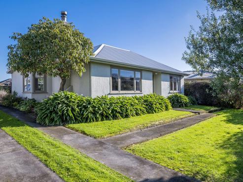 11 Totara Street, Otaki