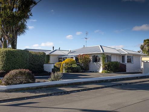 24 Bathurst Street, Allenton
