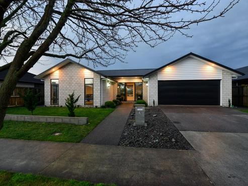 4 Helen June Avenue, Flagstaff
