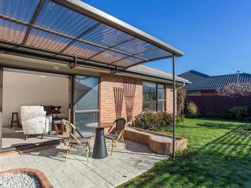 107 Racecourse Road, Sockburn