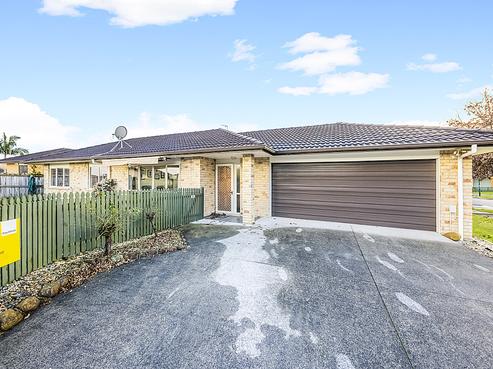 52 Carisbrook Crescent, Papakura