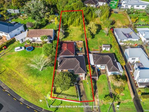 8 Alexander Avenue, Torbay