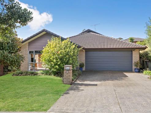 5 Anchorite Way, Red Beach