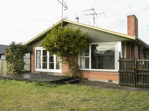 2 Woodham Drive, Allenton