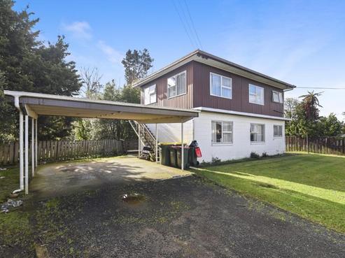 31 Tomin Road, Glenview