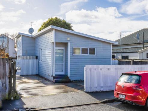 37 Hargest Crescent, Sydenham