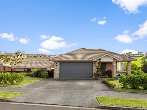 13 Ina Ville Drive, Pukekohe