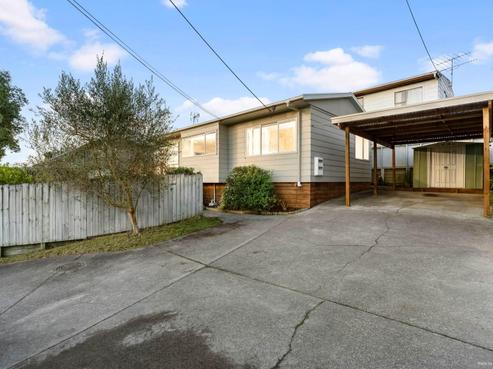2/713 Beach Road, Browns Bay