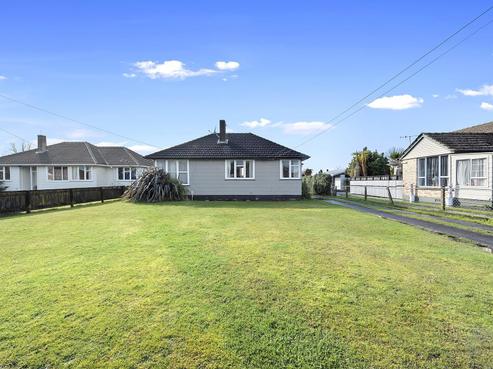 6 Trigg Place, Bader