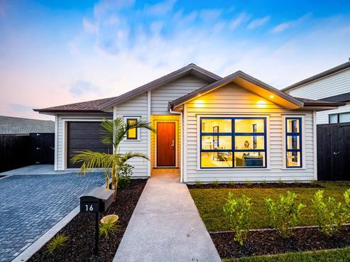 16 Ricketts Road, Wainui