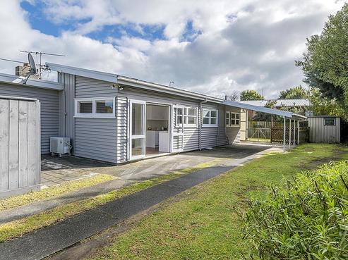 19 Arawhata Road, Paraparaumu