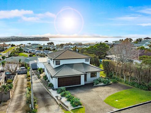66A Tiri Road, Manly