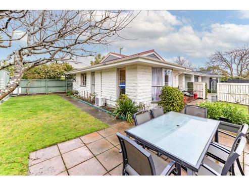 2/70 Norwood Street, Sydenham
