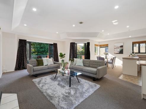 1/22 Korimako Road, Waipahihi