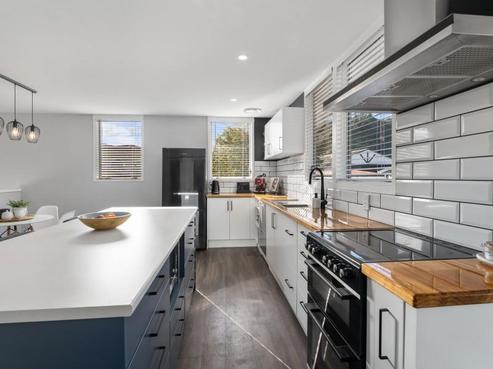 3 Crystal Grove, Birchville