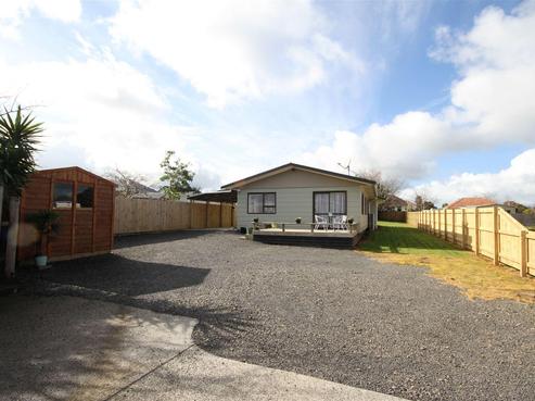 4 Carrick Robertson Place, Waihi