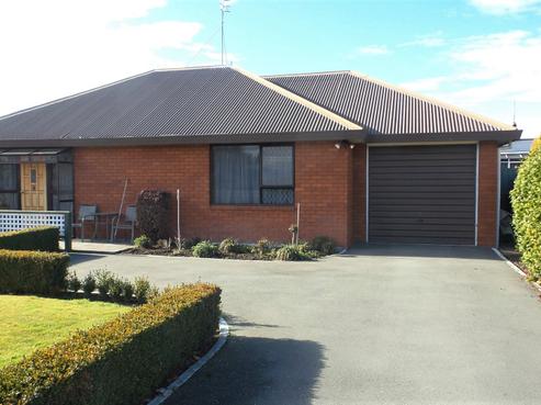 2/72 Hayhurst Street North, Temuka