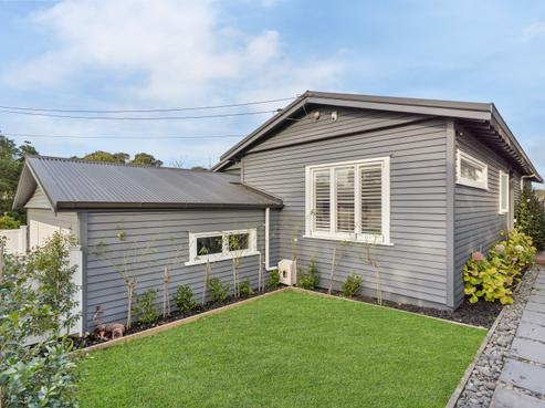 27 Seacombe Road, Point Chevalier