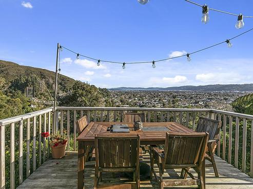 24 Woodvale Grove, Fairfield