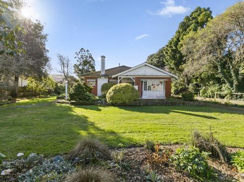 127 Waterloo Road, Central Hutt