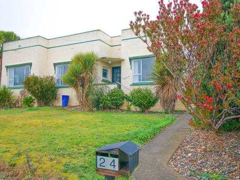 24 Bradshaw Street, Bluff