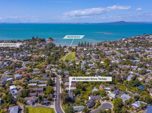 28 Glamorgan Drive, Torbay
