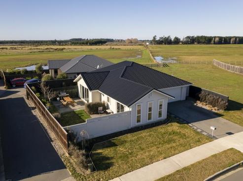 40 Sutherland Drive, Woodend Beach