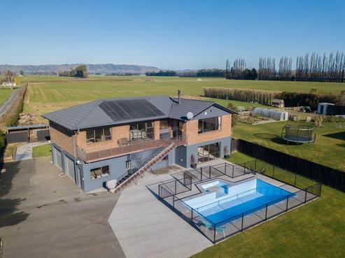 35 Huntly Road, Outram