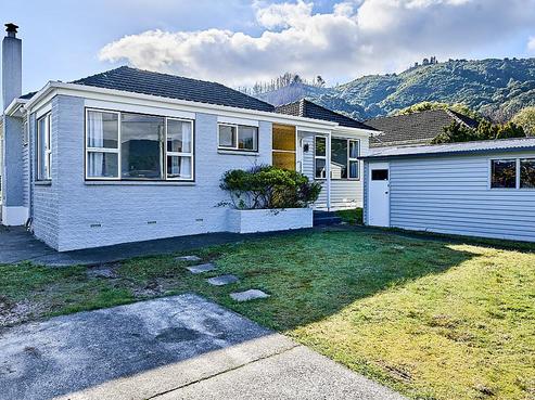 15 Wright Street, Wainuiomata