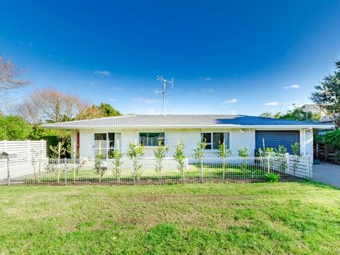 2 Te Uruhi Grove, Paraparaumu