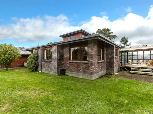 6 Highlands Place, Highlands Park