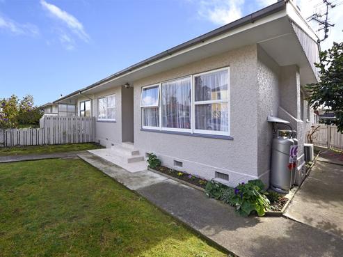 2/109 Halifax Street, The Wood