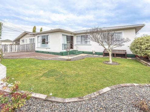 41 Devon Road, Springvale