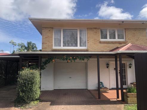 35 Ewing Road, Riverside