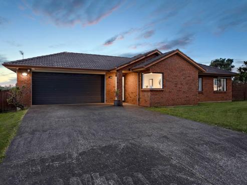 18 Richfield Crescent, Massey