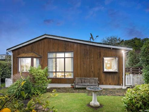 15 Rock Isle Road, Torbay