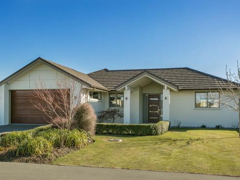 10 Charlesworth Drive, Allenton