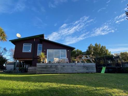 3 Arnott Heights East, Greymouth
