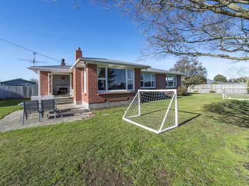 56 North Terrace, Darfield