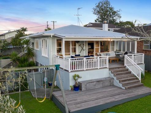 2B Springfield Road, Morningside