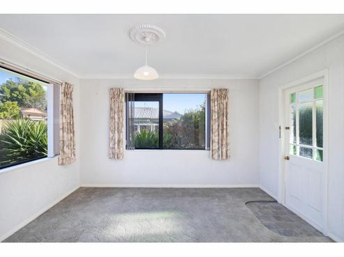 1/4 Churchill Terrace, Waiuku