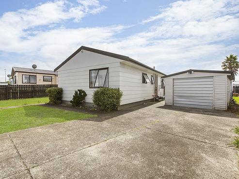 4 Templeton Place, Clendon Park
