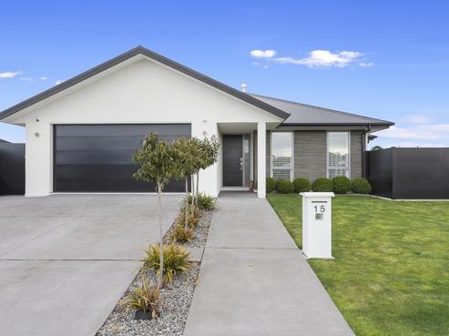 15 Westpark Boulevard, Fernside