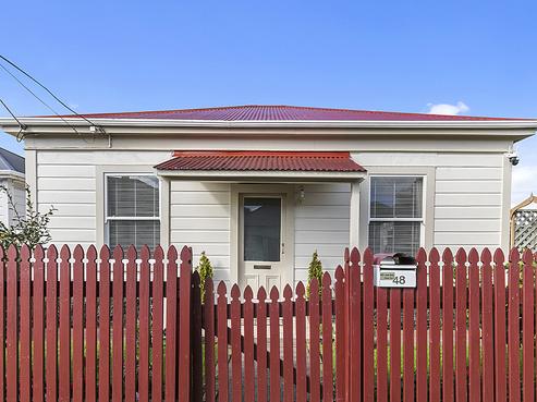 48 Beach Street, Petone