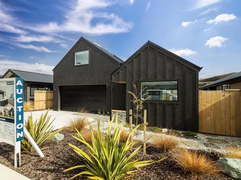 8 Bale Road, Jacks Point