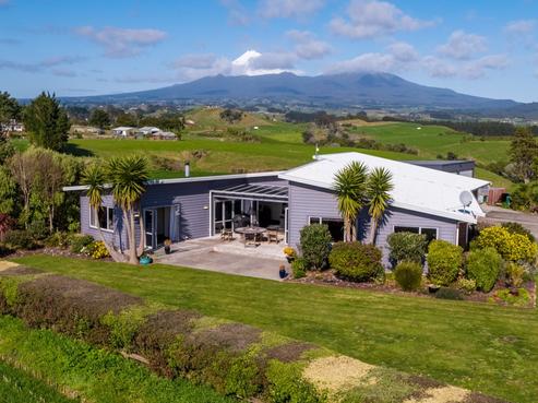 607A South Road, Omata
